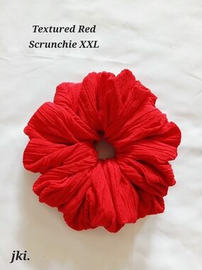 Textured Red Scrunchie XXL Hairtie